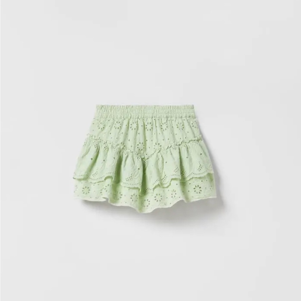 ZARA KIDS RUFFLED BERMUDA SKORT WITH SCHIFFLI EMBROIDERY